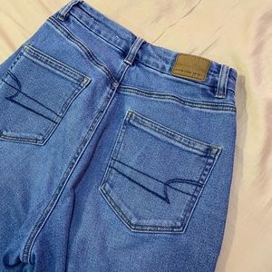 American Eagle Stretchy Curvy High Rise Mom Jeans